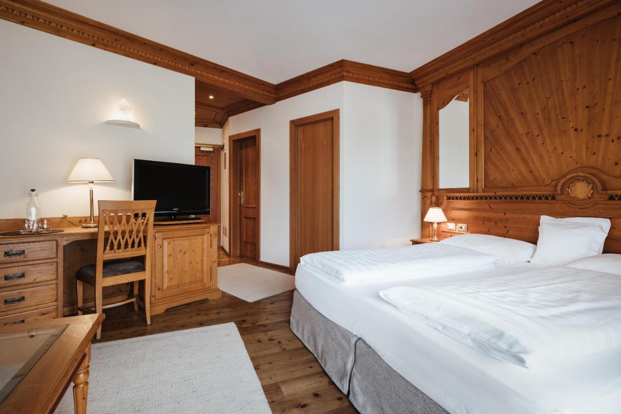 סן ויג'יליו די מרבה Kristallhotel Corona-Krone מראה חיצוני תמונה