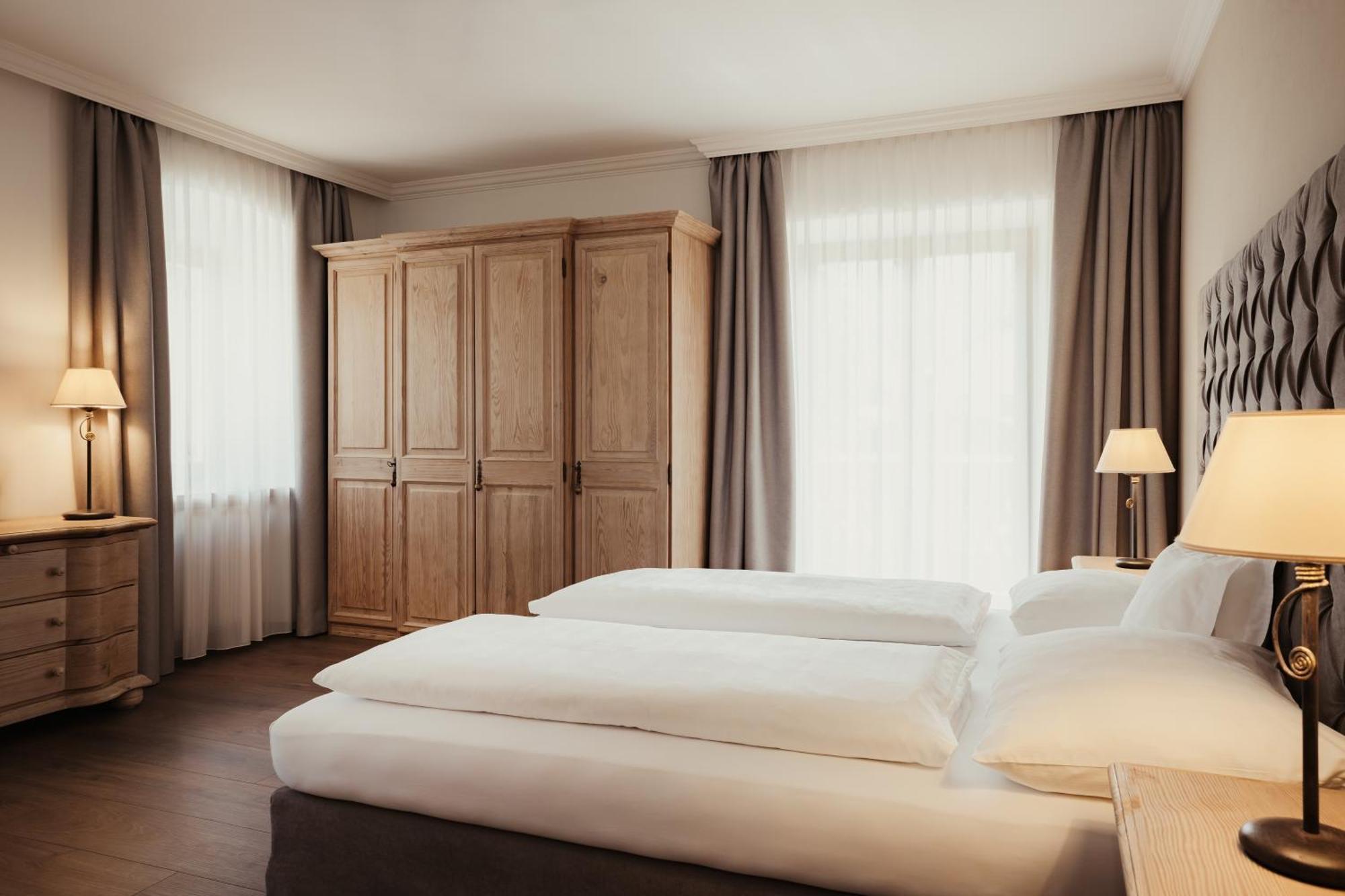 סן ויג'יליו די מרבה Kristallhotel Corona-Krone מראה חיצוני תמונה