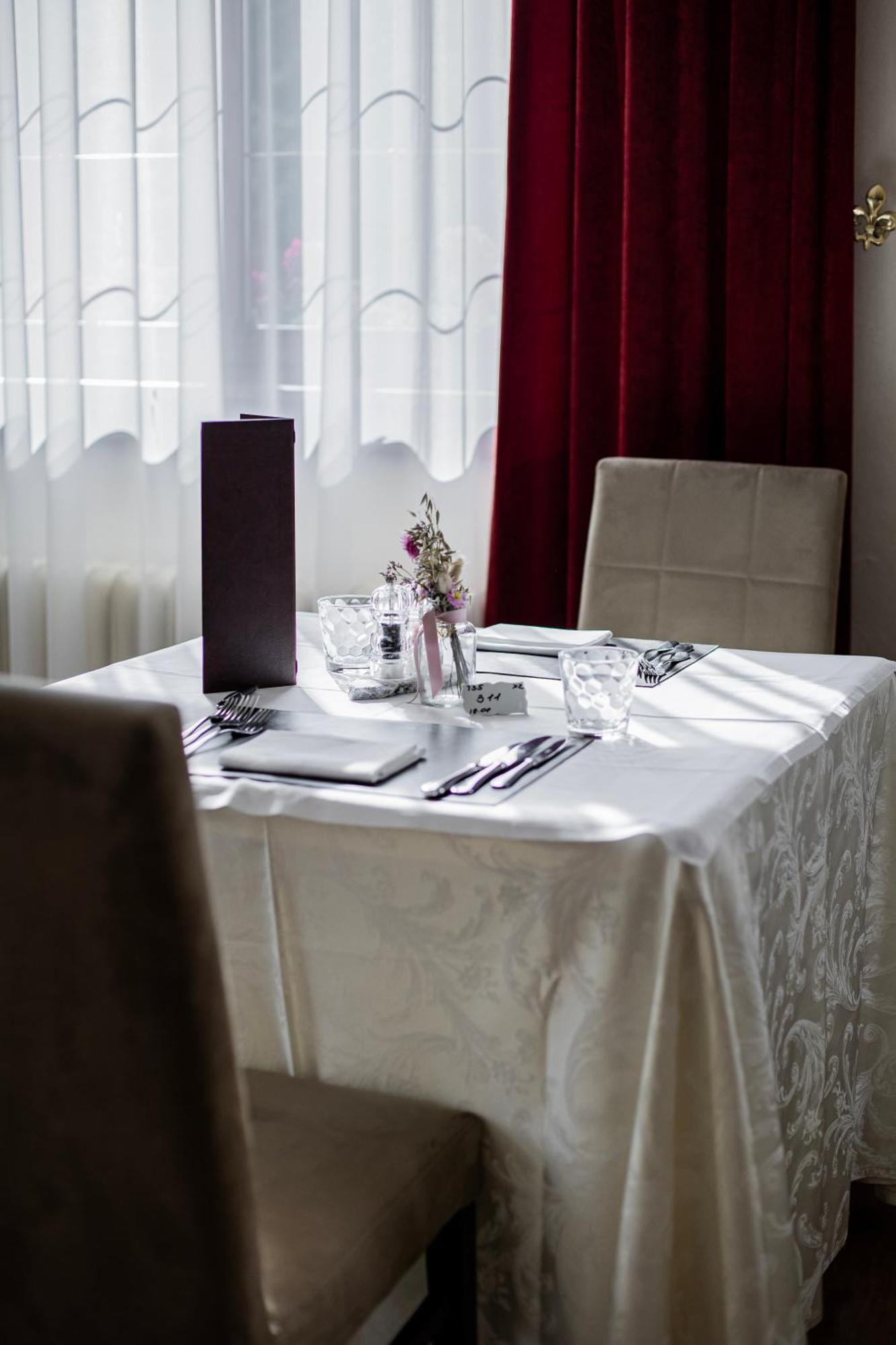 סן ויג'יליו די מרבה Kristallhotel Corona-Krone מראה חיצוני תמונה